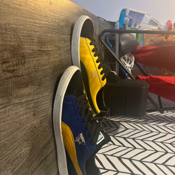 Puma - The hundereds x Puma Clyde’s - Picture 2 of 5